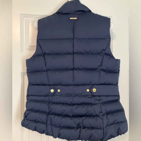 Lily Pulitzer Isabelle Puffer Vest in Navy Size: Medium - Picture 6 of 9